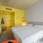Ibis Budget מלון