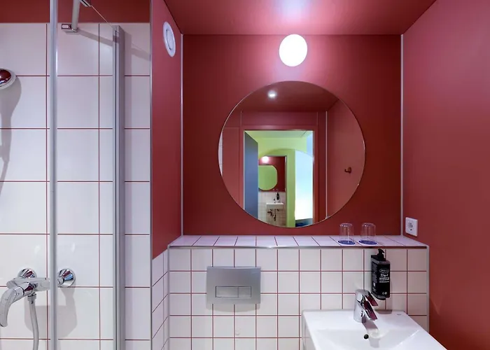 Ibis Budget Hotel 2*